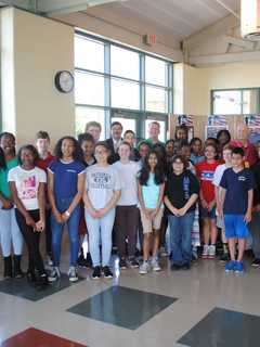 Peekskill Middle School Helps Induct Veteran Into Hall Of Fame