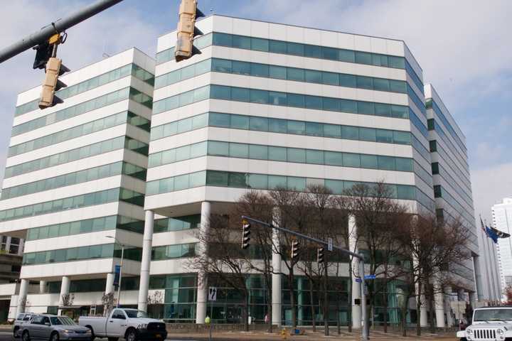 Voter Guide: Race For Mayor Is At Top Of The Ballot In Stamford