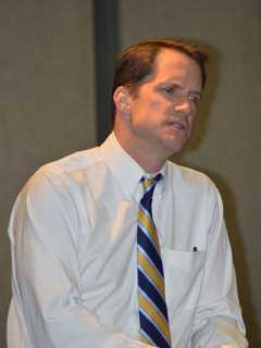 Himes Pens Op-Ed On Walking Out Of Moment Of Silence