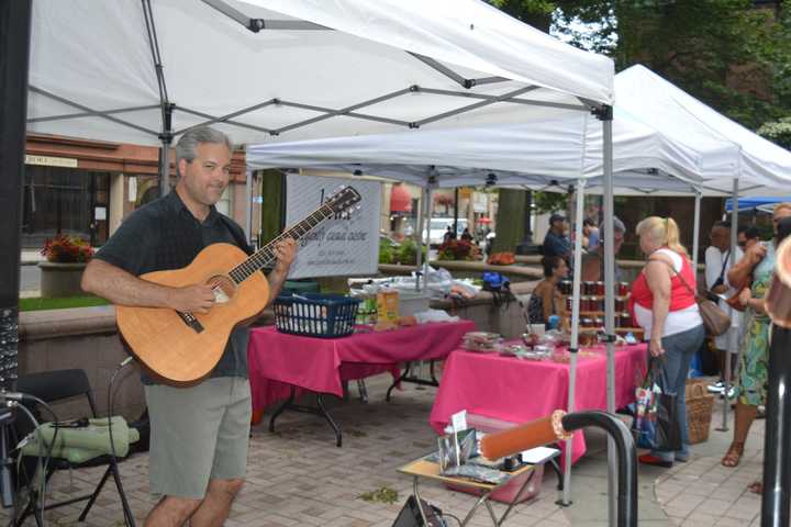 Fresh Produce, Music And More Comes To Downtown Bridgeport This Week