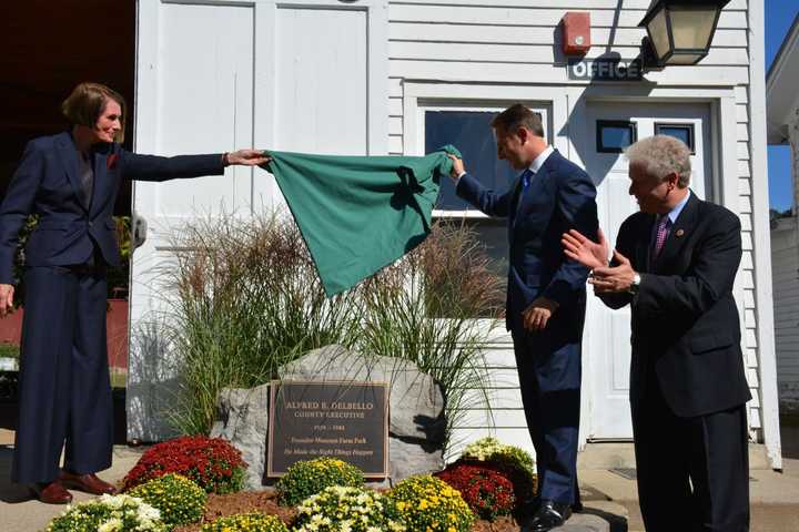 Somers' Muscoot Farm Renamed To Honor Late County Executive Al DelBello