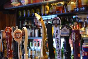 BuzzFeed Profiles The Top Bars In Every State 
