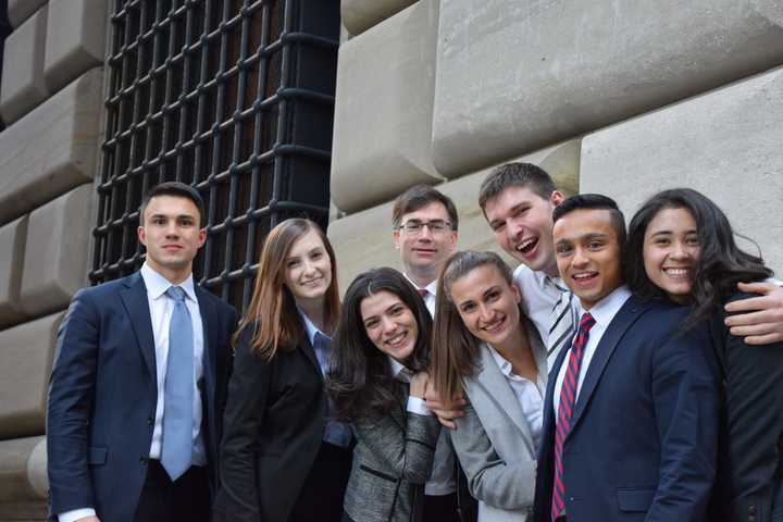 Pace Students Flex Financial Muscle At College Fed Challenge