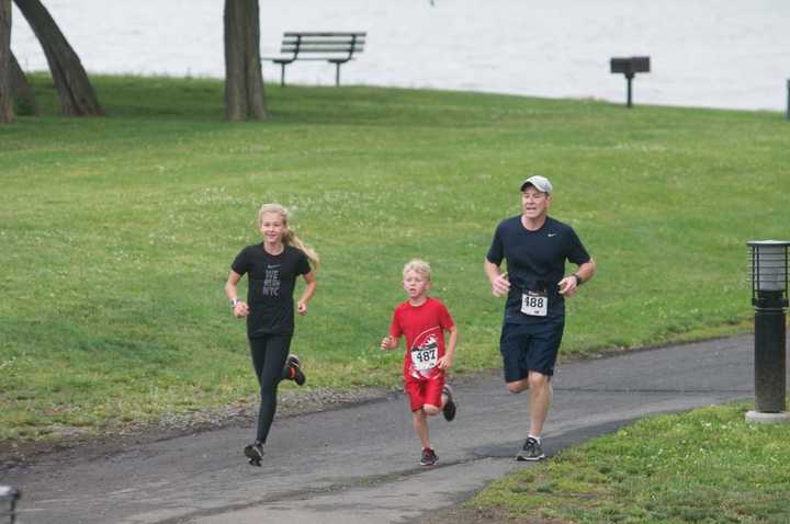 Celebrate Father&#x27;s Day with the Dad&#x27;s Dash 5K and Family Walk in Westwood.