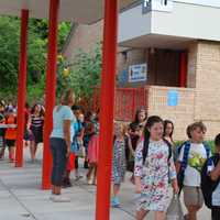 <p>Students enter Buchanan-Verplanck Elementary School for the first time, beginning the 2016-2017 school year.</p>