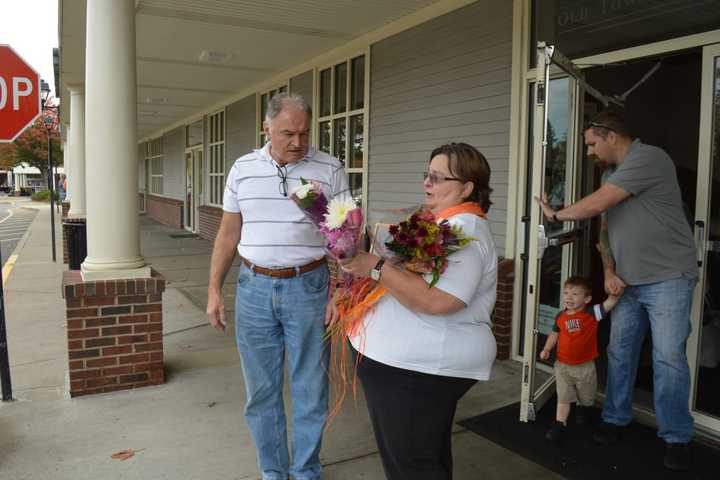 Florist Makes Happiness Bloom In Stratford With Petal It Forward Bouquets