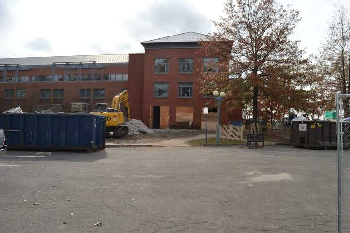 Westport Library might look closed, but it&#x27;s not.