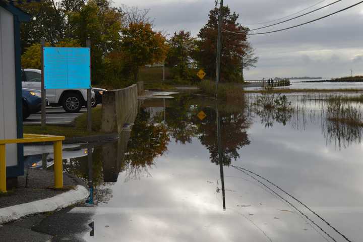 High Tide Hampers Access To Westport's Burying Hill Beach