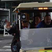 <p>Comedic daredevil Bello Nock waved to fans before heading to the head of the parade route.</p>