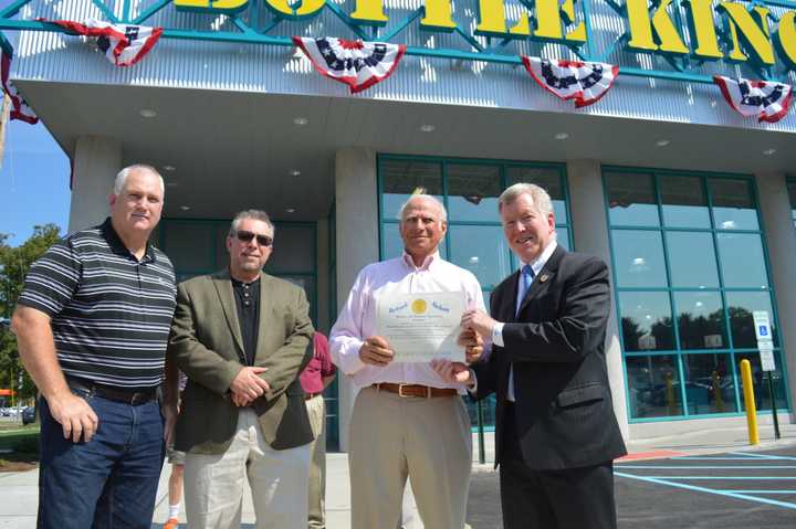 Glen Rock Councilman Michael O&#x27;Hagan, Mayor Bruce Packer, Bottle King owner Kenneth Friedman and Sen. Bob Gordon