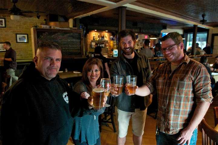 Whistling Willie's Competes for DVLicious 'Best Craft Beer Bar' Win