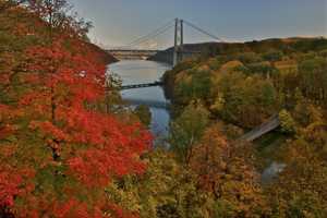 Tomkins Cove Fall Color Show Draws Oohs, Aahs From Onlookers