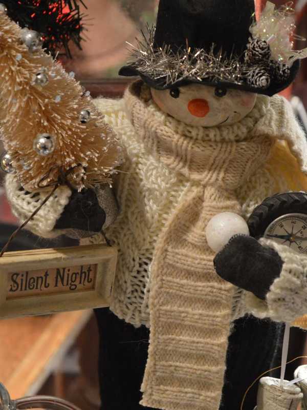 Three More Days To Shop At Hermitage Boutique In Ho-Ho-Kus