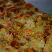 <p>Napoli&#x27;s Pizza offers a variety of pies as well as a full menu.</p>