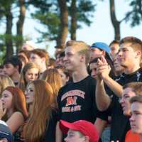 <p>Mamaroneck fans cheer their team.</p>