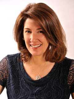 A Bloc of Writers Leads College Application Lecture In Greenwich