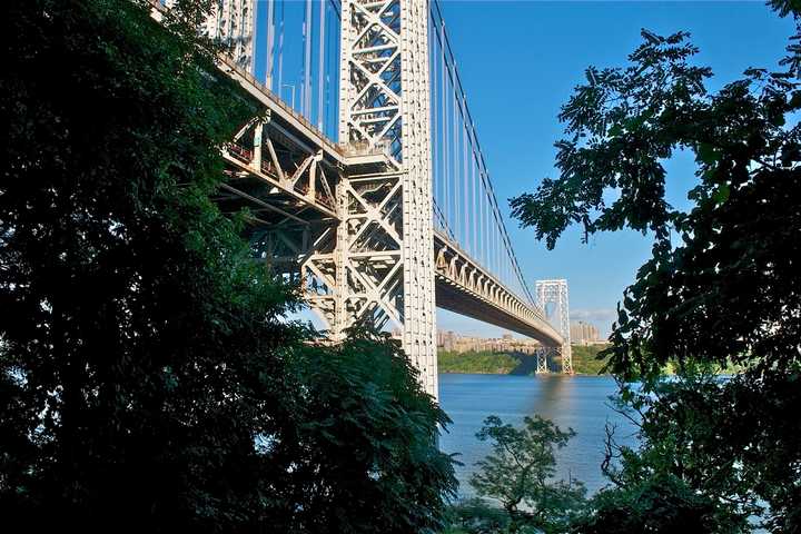 Man Takes Fatal Leap From GWB: Police