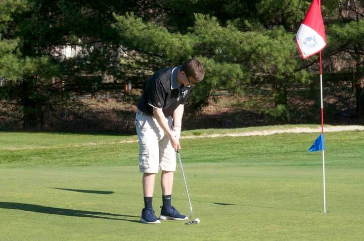 There will be plenty of good days to hit the links this week in Fairfield County, where the weather is supposed to be nice and sunny most days.