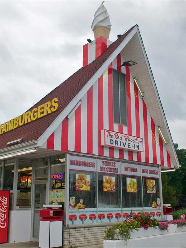 Putnam Landmark Restaurant Red Rooster Burglarized