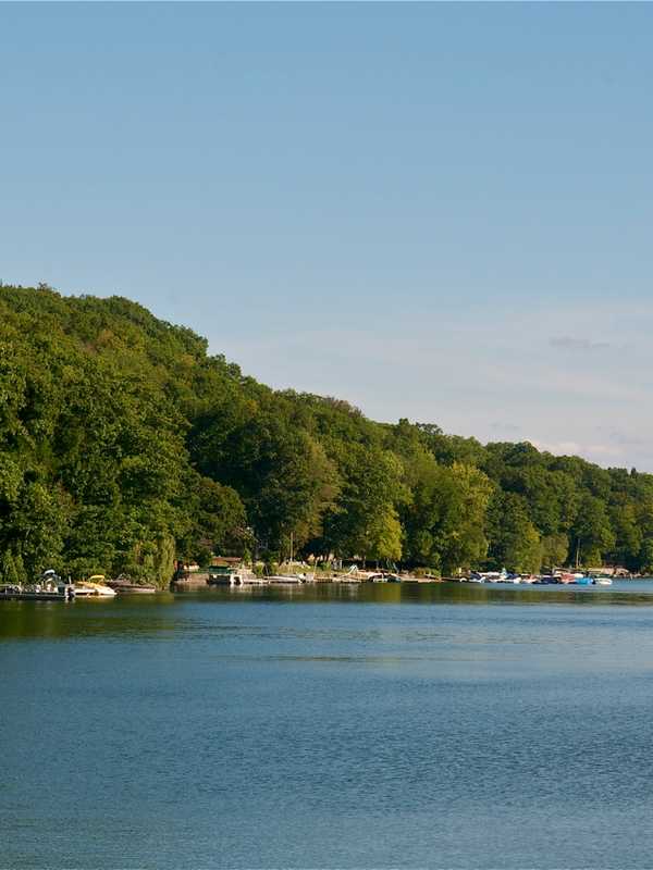 Brookfield Woman Charged With Drunken Boating On Candlewood Lake