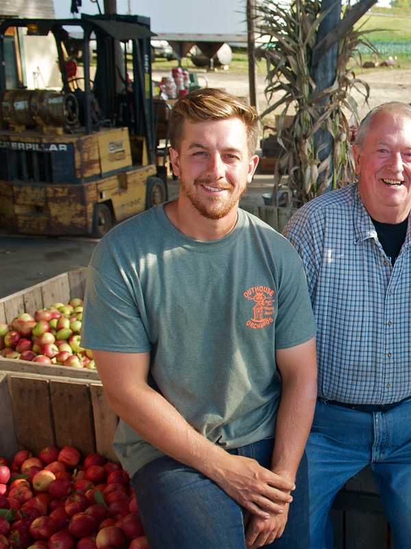 Outhouse Orchards Has Lots Of Apples, Pumpkins For Fall