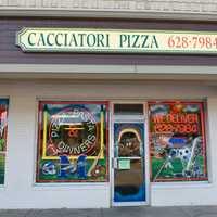 <p>Cacciatori Pizza in Mahopac.</p>