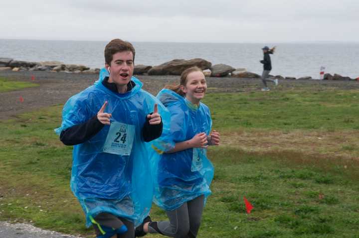 Walkers and runners brave the rain for Sunday morning&#x27;s STAR Walk, Run &amp; Roll.