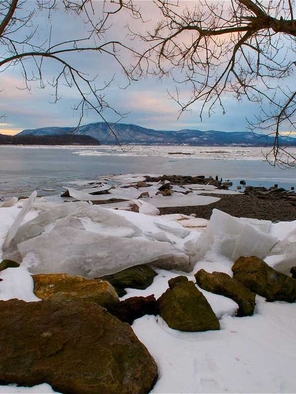 Beacon's Long Dock Park Features Breathtaking Waterfront Views