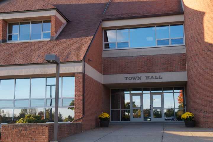 Brookfield Schools, Town Hall Closed Due To Bomb Threats