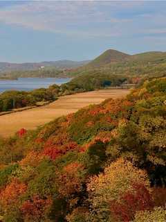 Fall Foliage Hits Peak In Much Of Hudson Valley