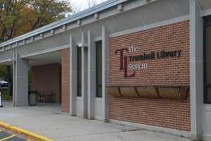Trumbull Library Sets One Book One Town Programs