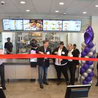 Taco Bell Holds Grand Opening For New Hudson Valley Location