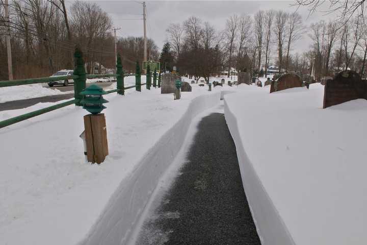 Day After Nor'easter: Dutchess Digs Out From Up To 26 Inches Of Snow