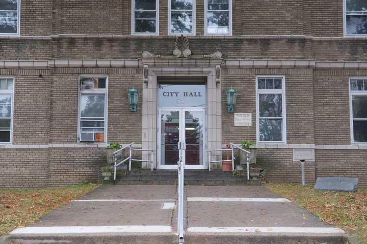 Shelton Budget Approved With No Increase In Taxes