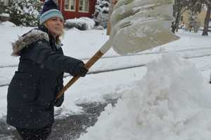 NJ Transit Pascack Valley Train Affected As Blizzard Buries Bergen