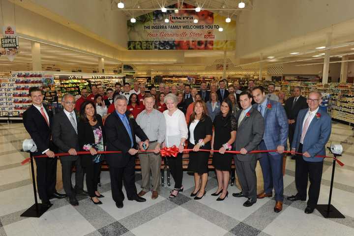 Remodeled ShopRite Reopens In Garnerville