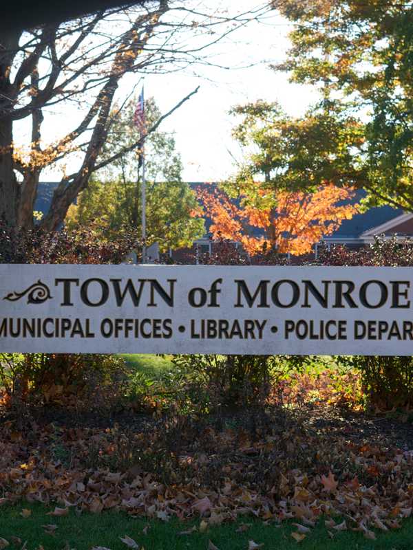 Monroe Closing Town Offices, Library, Services For Thanksgiving