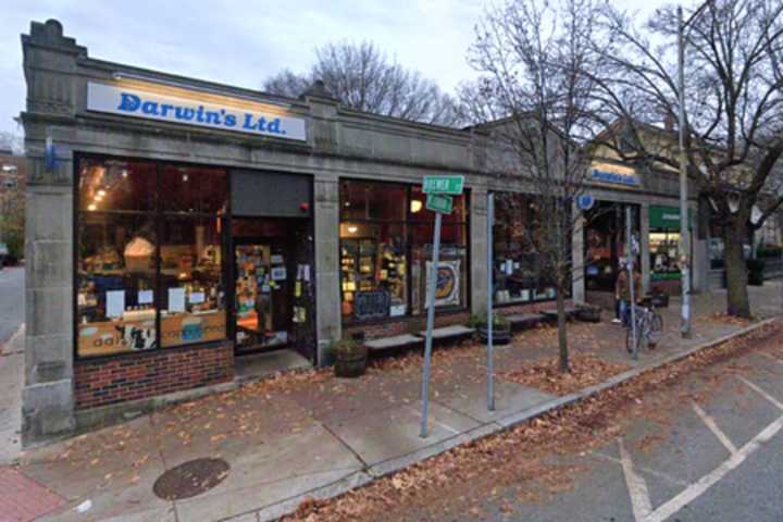 Cambridge Coffee Shop Chain Closing All Locations After 30 Years Of Service