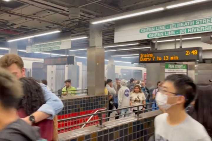 Sparks Suspend Service On The Green Line In Downtown Boston