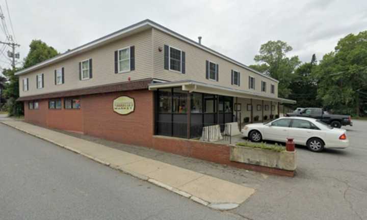 Vermette&#x27;s Super Market in Amesbury