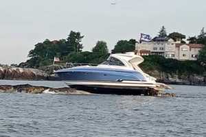 Nahant Crews Rescue 5 From Boat Lodged On Rocks Off East Point