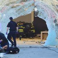 NJ Man Dead, 16 Hurt In Massachusetts Apple Store Crash