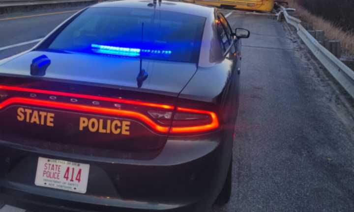 Mass Man, 77, Dies After Van Crashes Into New Hampshire Bridge: Police ...