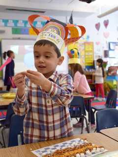 Rye Neck Elementary School Kids Celebrate 100th School Day In Mamaroneck