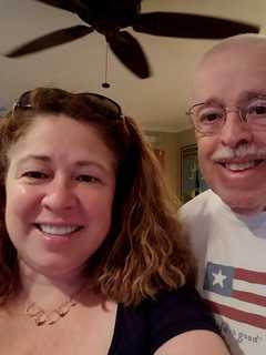 Running Journey Inn Is 'All In The Family' Effort For Hyde Park Family