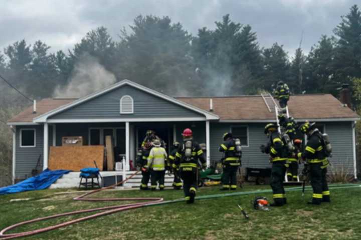 Cat Dies, 2 Injured In Georgetown 2-Alarm Fire That Displaced Family Of 3