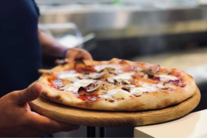 This CT Pizzeria Listed Among Best In US By New Rankings