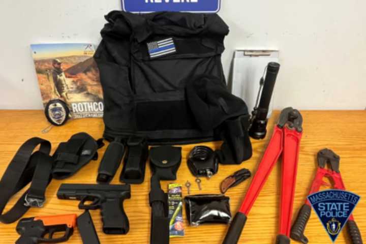 Fake Cop Busted With Burglary Tools, Dangerous Weapon, Handcuffs, Ski Mask In Revere