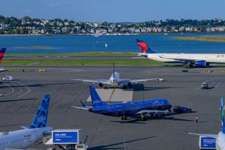 JetBlue Flight Narrowly Avoids Run-In With LearJet Plane At Boston Airport: Feds