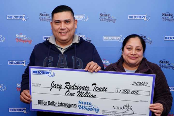 Boston Woman Scores 1st 'Billion Dollar Extravaganza' $1 Million Win